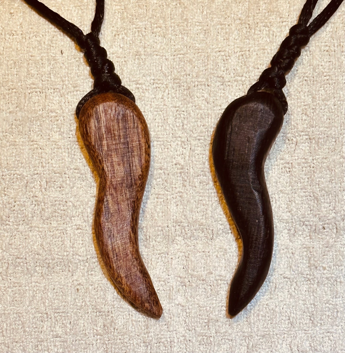 5. Pendant. Italian Horn